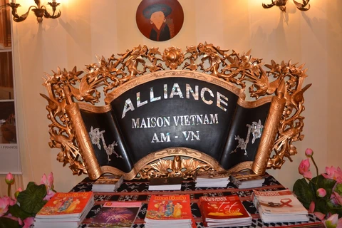 Lancement du site culturel ​"Alliance Maison Vietnam en France" 