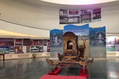 Le Musée de Hanoï expose les documents et les objets collectionnés durant la période 2015-2016