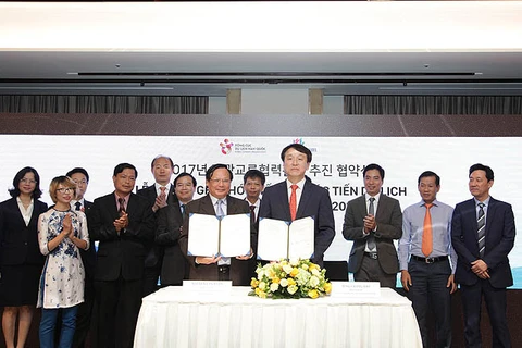 Vietnam-R. de Corée : protocole d'accord sur la coopération dans le tourisme 