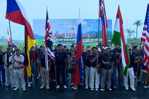 Ouverture du tournoi de golf pour les Vietnamiens de l’étranger 2017
