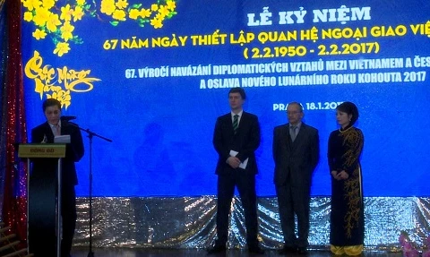Célébration du 67e anniversaire des relations Vietnam-R. tchèque à Prague