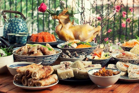 Le repas du réveillon, un trait culturel traditionnel des Hanoiens