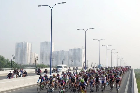 Neuf équipes étrangères à la course cycliste de Binh Duong