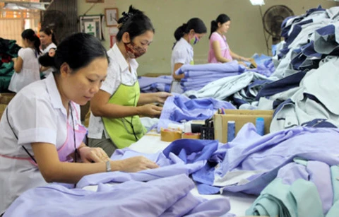 L’indice PMI au Vietnam atteint 51,6 points en mai