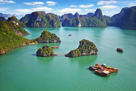Quang Ninh accueille le dialogue politique de haut niveau sur le tourisme durable de l’APEC 2017
