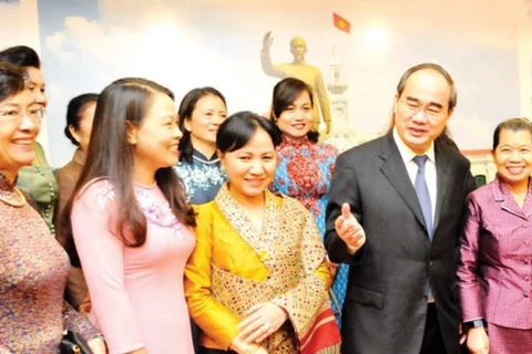 HCM-Ville est prête à promouvoir les liens des femmes vietnamiennes, laotiennes et cambodgiennes