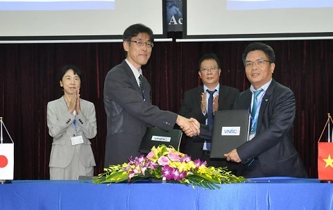 Vietnam et Japon signent une convention sur le partage des données satellitaires