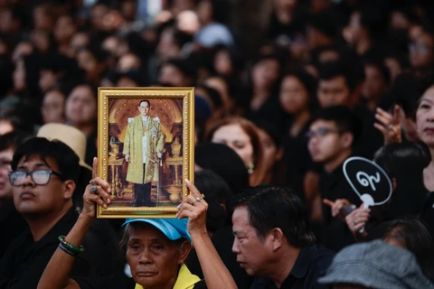 Plus de 40 nations assiteront aux funérailles de l'ancien roi de Thaïlande