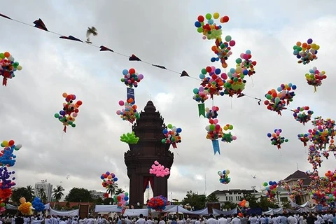 Le Cambodge célèbre le 64e anniversaire de son Indépendance