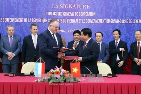 Le Vietnam et le Luxembourg signent un accord général de coopération bilatérale