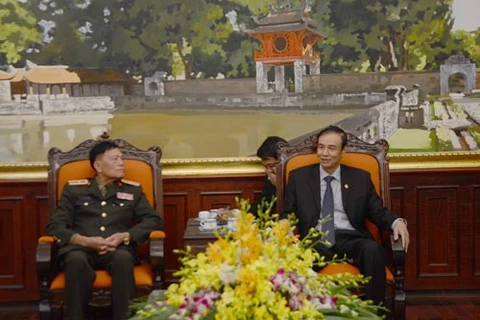 Renforcement de l’amitié et la solidarité entre Hanoï et Vientiane