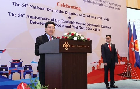 Promouvoir l'amitié traditionnelle et la coopération intégrale Vietnam-Cambodge
