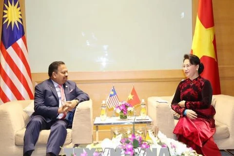 Législation : le Vietnam stimule la coopération avec l’Indonésie et la Malaisie