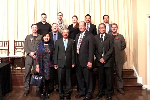 L’ambassadeur vietnamien aux Etats-Unis en visite de travail dans des Etats américains