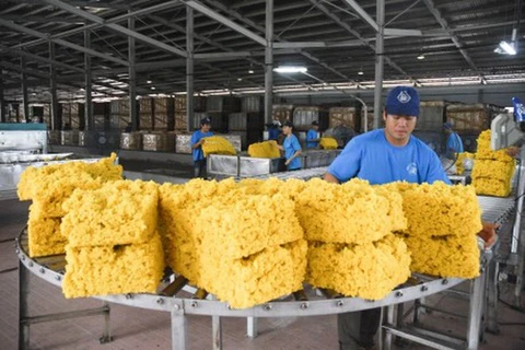 Le Vietnam, troisième exportateur mondial de caoutchouc 