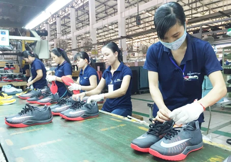 Bond des exportations de chaussures et sandales en janvier 