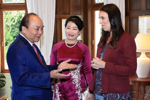 Cérémonie d’accueil du Premier ministre Nguyen Xuan Phuc en Nouvelle-Zélande.
