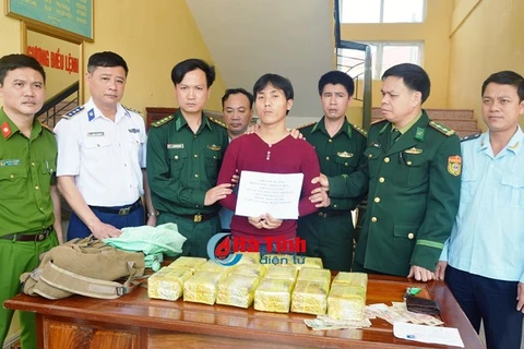 Un Laotien arrêté pour trafic de drogue dans la province de Ha Tinh