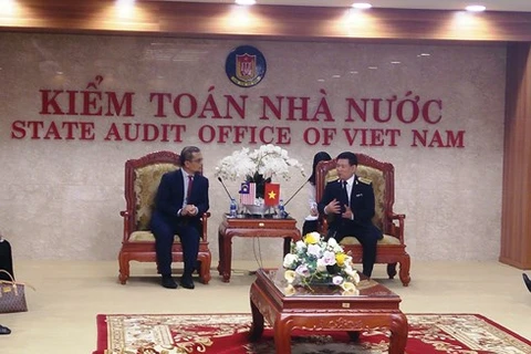 Audit : le Vietnam et la Malaisie renforcent le partage d’expériences professionnelles