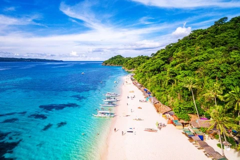 Philippines: Boracay, île paradisiaque, va être interdite six mois aux touristes