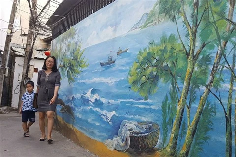 Dà Nang: des fresques murales en plein cœur de la ville