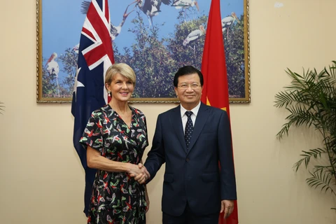 Le vice-PM vietnamien Trinh Dinh Dung reçoit la ministre australienne des AE