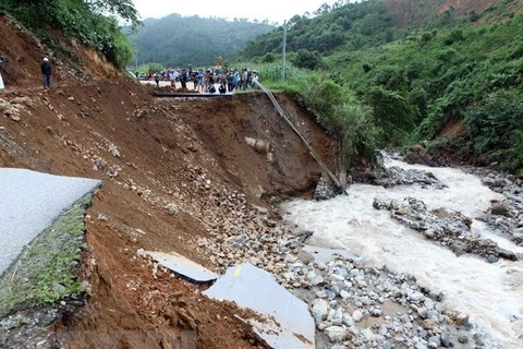 Crues : la Croix-Rouge aux côtés des sinistrés de Lai Chau et Ha Giang