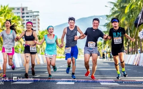 Plus de 7.000 coureurs au marathon international de Da Nang 2018
