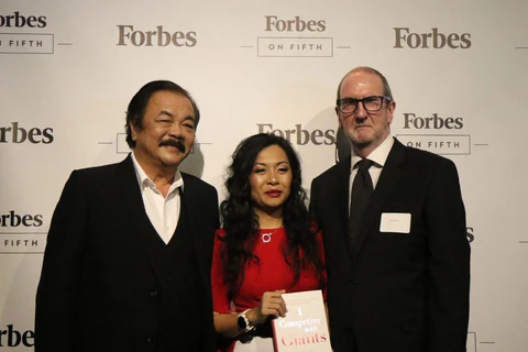 Une femme d'affaires vietnamienne publie un ouvrage chez ForbesBooks