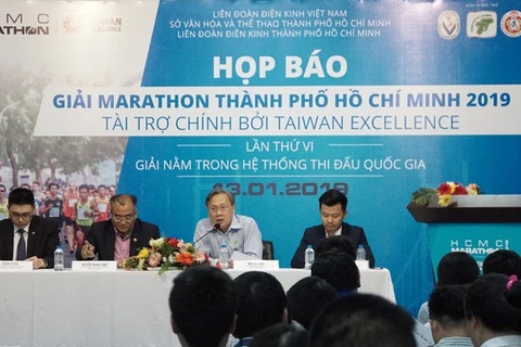 Plus de 8.000 coureurs au marathon de Ho Chi Minh-Ville 2019