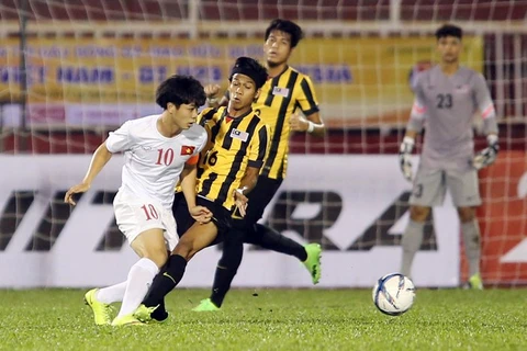 Football : le Vietnam bat la Malaisie en amical 