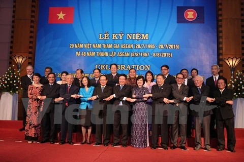 Célébration du 20e anniversaire de l’adhésion du Vietnam à l’ASEAN