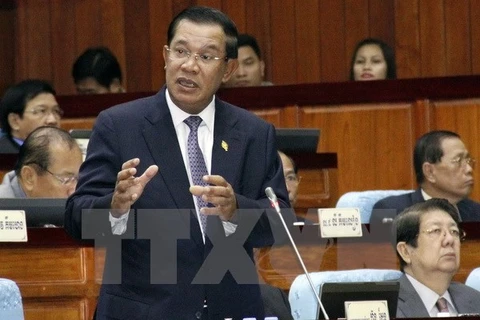 Cartes du Cambodge: Hun Sen avertit de l'emploi de la méthode forte