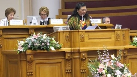 Tong Thi Phong au premier Forum des femmes d’Asie-Europe 