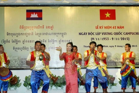 La Fête nationale du Cambodge célébrée à Hanoi