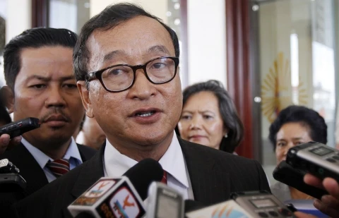 Un mandat d’arrêt contre le chef de l’opposition cambodgienne
