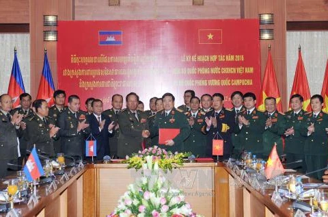 Vietnam et Cambodge renforcent leur coopération dans la défense