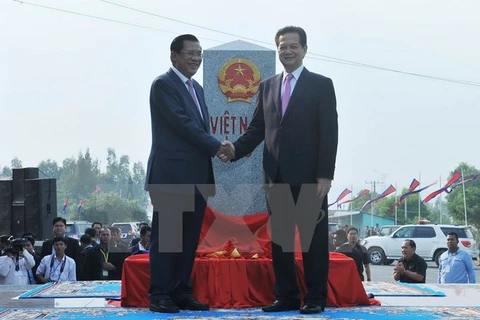 Vietnam et Cambodge déterminés à édifier une frontière commune de paix et d’amitié