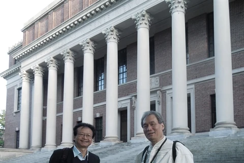 Un Professeur vietnamien à Harvard