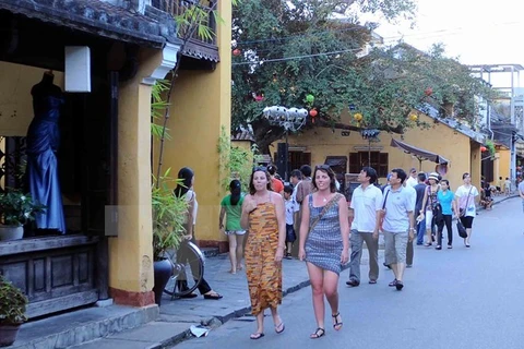 Quang Nam : hausse du nombre de touristes au Nouvel An 2016