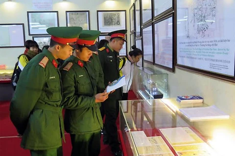 Exposition sur Hoàng Sa et Truong Sa à Lang Son