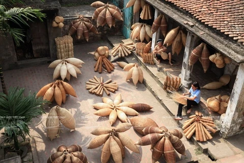Le village de fabrication de nasses de Thu Sy