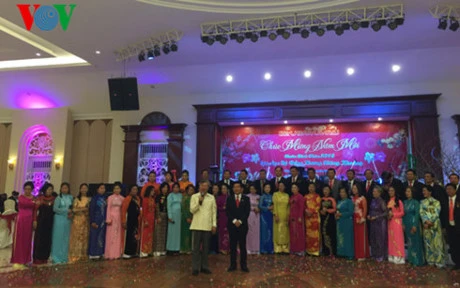 Rencontre des Viet kieu de Xieng Khouang au début du printemps de l’Année du Singe