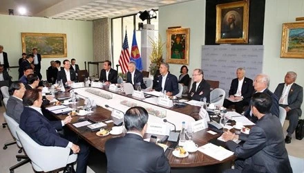 L’ASEAN et les États-Unis discutent de la paix et de la sécurité en Asie-Pacifique