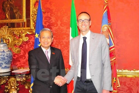 Vietnam et Italie promeuvent la coopération décentralisée