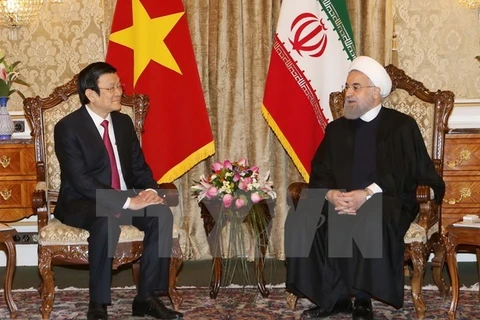 Entretien entre les présidents vietnamien et iranien