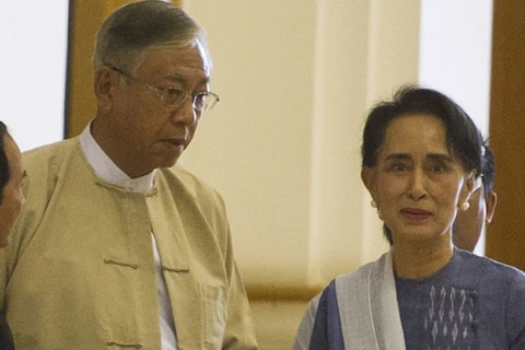 Au Myanmar, le président-élu propose un gouvernement restreint