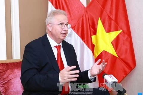 La Hongrie souhaite nouer un "très fort contact" avec le Vietnam