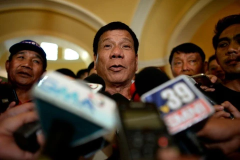 Philippines : Duterte favori de la présidentielle