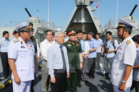 Le secrétaire général en visite de travail dans la 4e zone navale